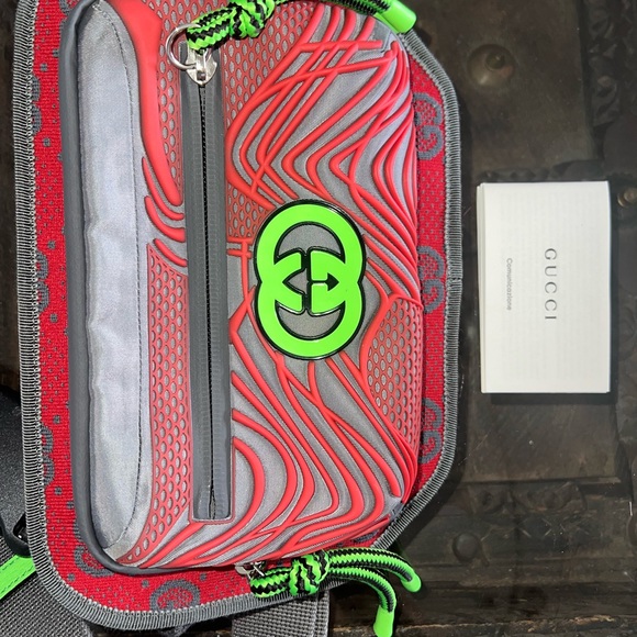 Gucci Men's Red and Gray Belt Bag with Green Accents - Picture 1 of 5